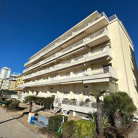 公寓 Airone Mare-residence Grifone 107e108, Fronte Mare, Piscina