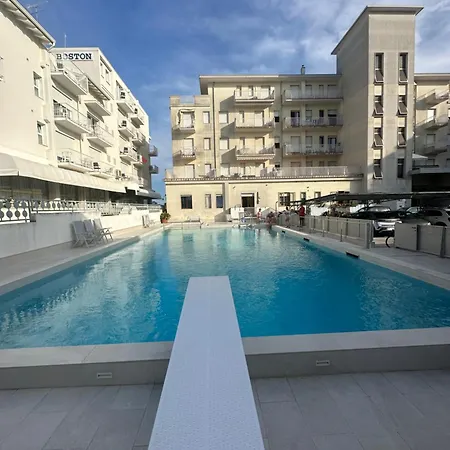 Airone Mare-residence Grifone 107e108, Fronte Mare, Piscina 公寓 利多迪迪耶索洛